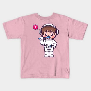 Cute Boy Astronaut Brush Teeth Cartoon Kids T-Shirt